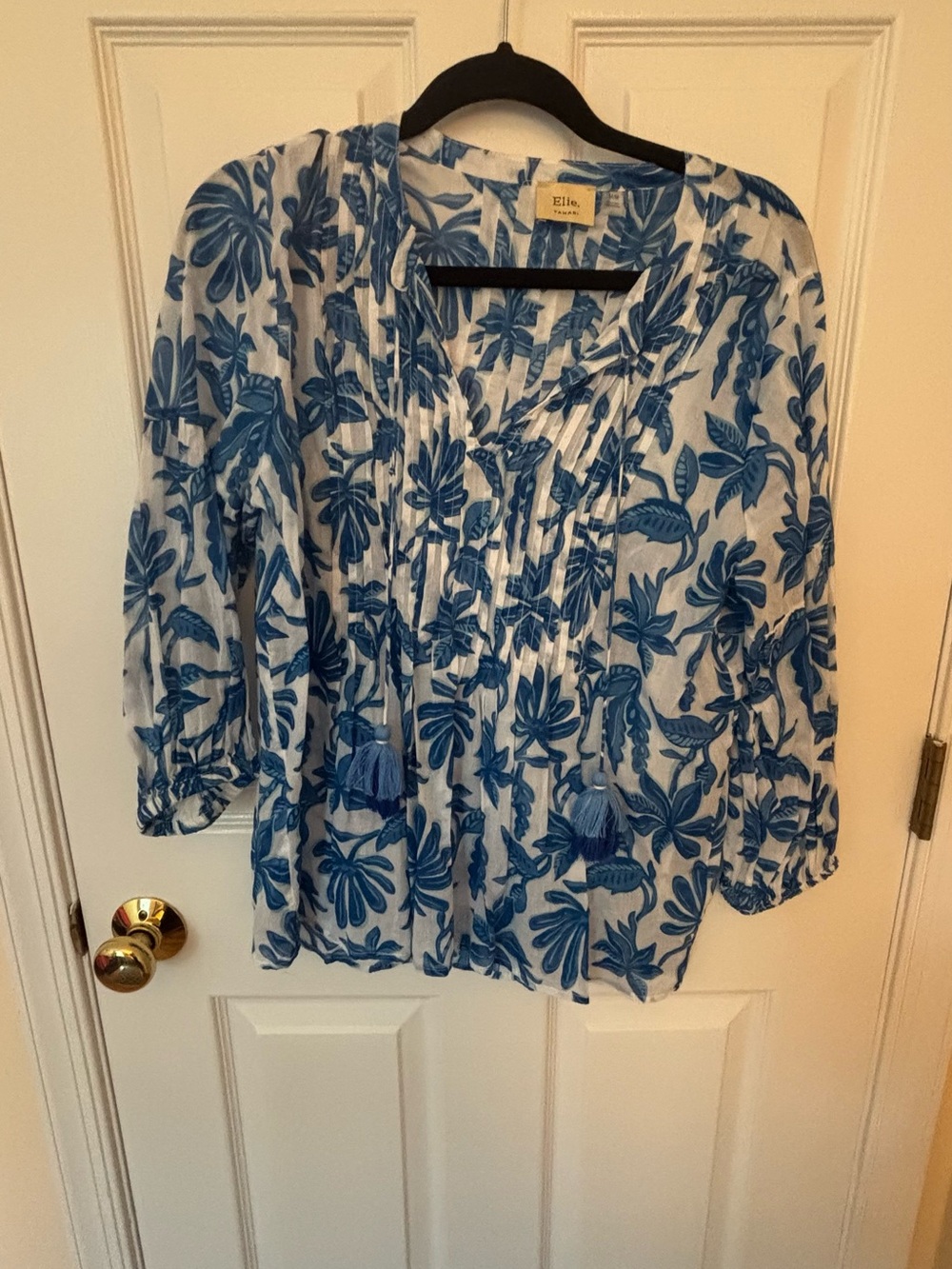 Tahari Blue and White Floral Pintuck Tunic
